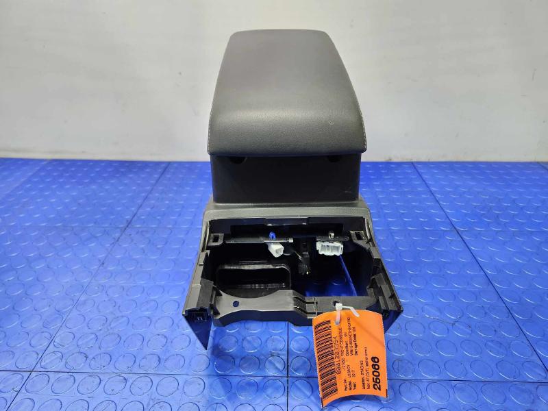 2017 Subaru Legacy Front Console