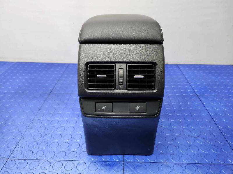 2017 Subaru Legacy Front Console