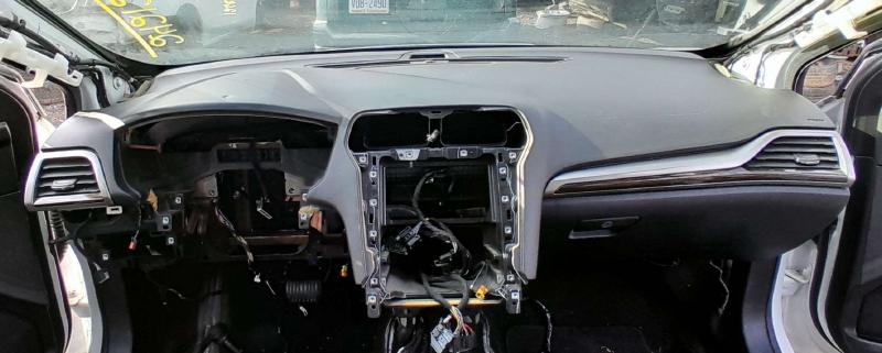 2014 Ford Fusion Dash Panel