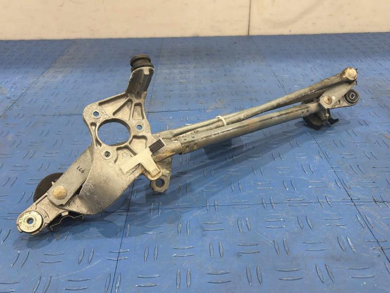 2007 Toyota RAV4 Wiper Trans. Linkage