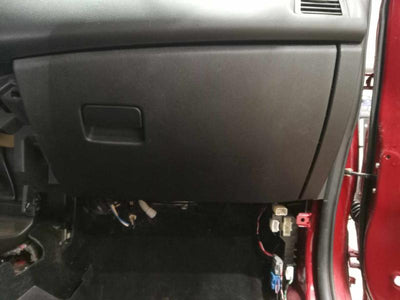 2014 Mitsubishi Outlander Sport Glove Box