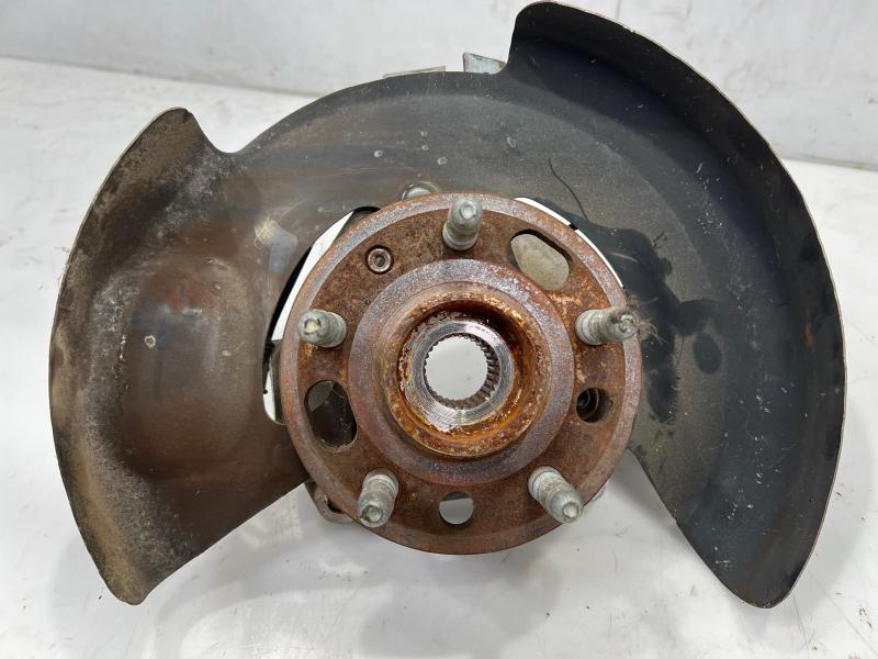 2010 GMC Terrain Spindle Knuckle Front