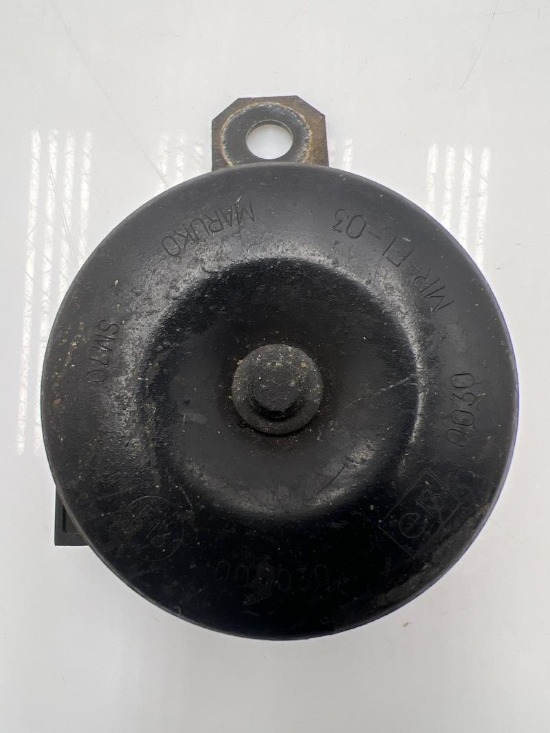 2005 Toyota Celica Low Note Horn Assembly OEM 8652020330