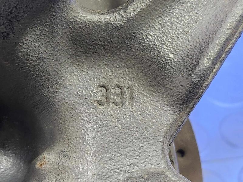 2003 BMW Z4 Spindle Knuckle Front