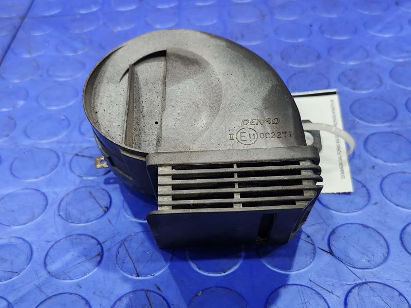 2013-2020 Nissan Pathfinder OEM Low Note Horn Assembly Genuine 256203KA0A
