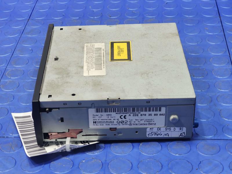 2006 Mercedes-Benz W219 CLS Navigation DVD Drive Player Genuine OEM 2208703589