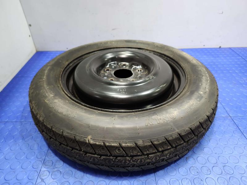 2012 Dodge Grand Caravan Wheel