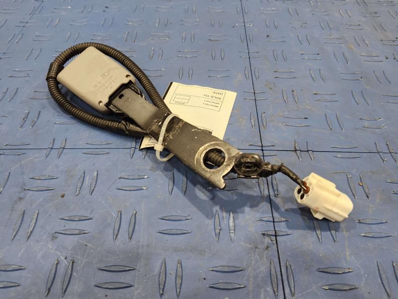 2007 Toyota RAV4 Front Seat Belt