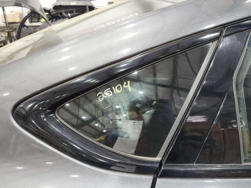 2015 Chrysler 200 Quarter Glass/Window