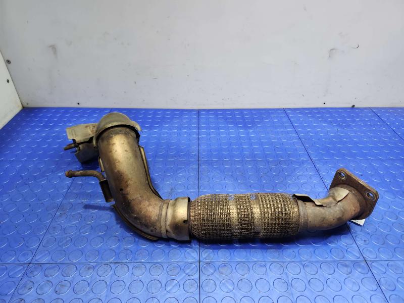 2016 Nissan Rogue Exhaust Cross Over Pipe