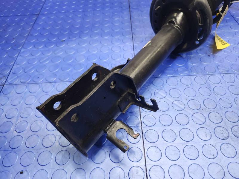 2018 Jeep Compass Strut Assembly