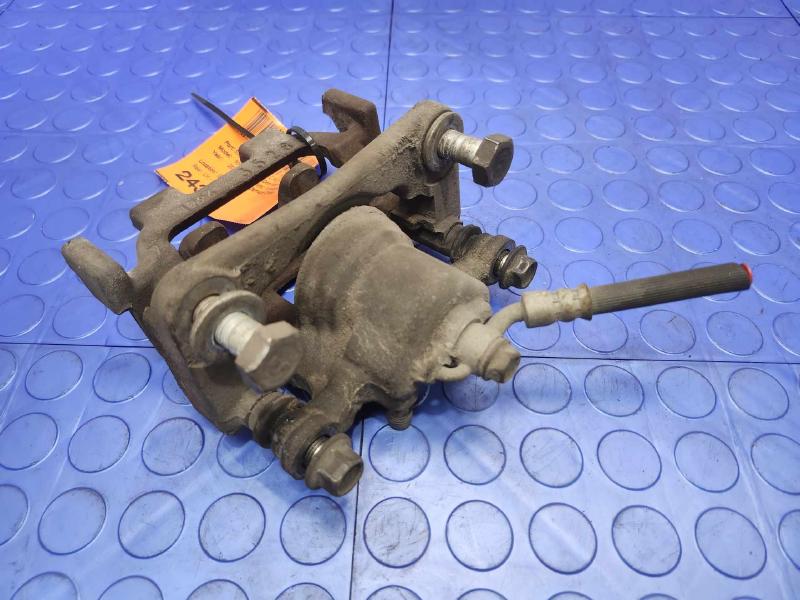 2017 Nissan Maxima Caliper