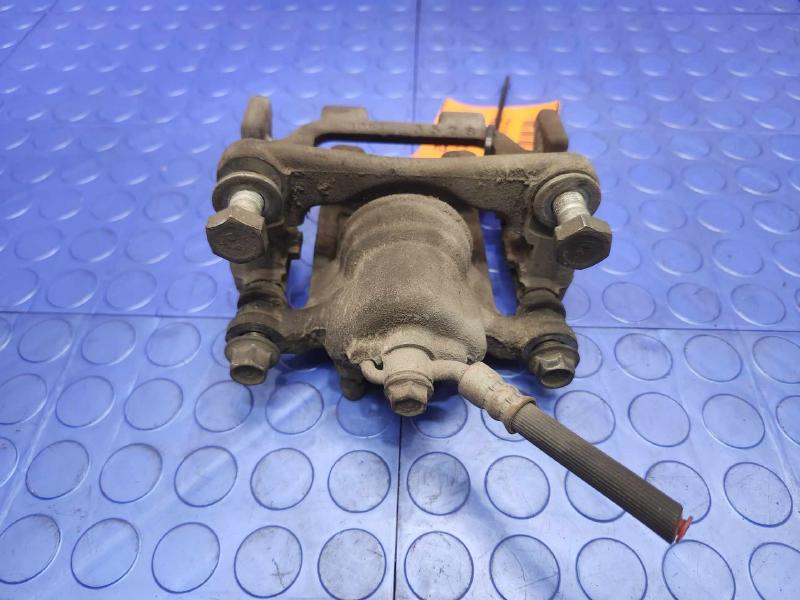 2017 Nissan Maxima Caliper