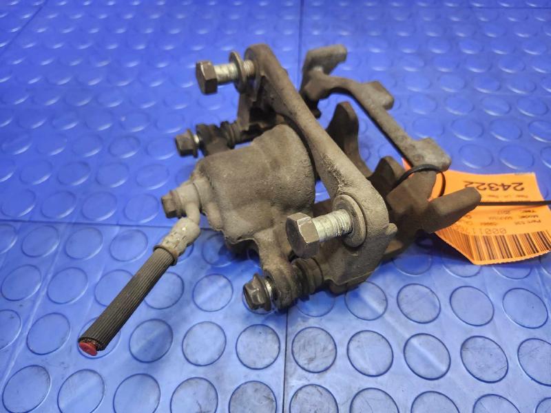 2017 Nissan Maxima Caliper