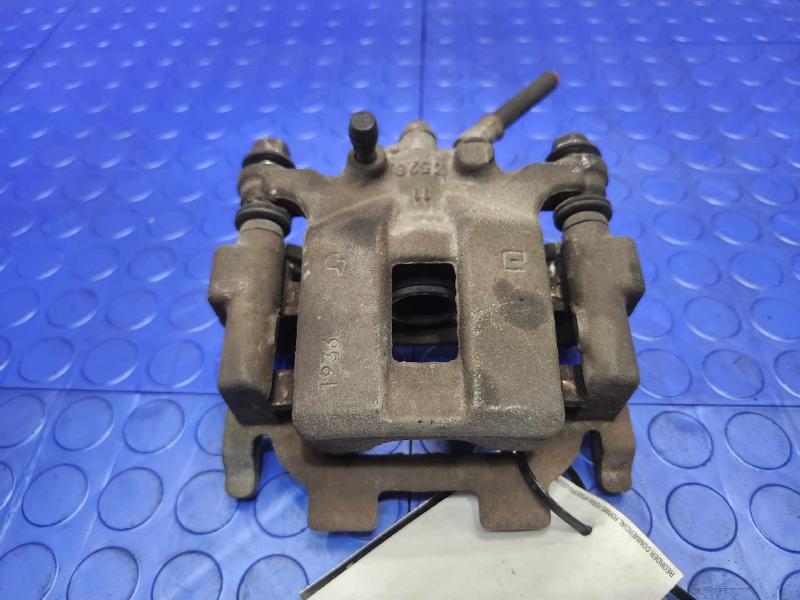 2017 Nissan Maxima Caliper