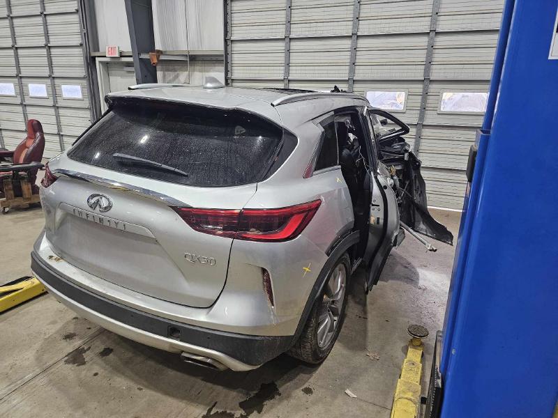 2020 Infiniti QX50 Lower Control Arm Rr