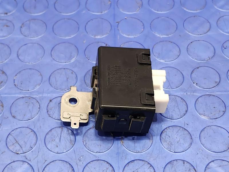 2003 Toyota 4Runner Chassis Brain Box