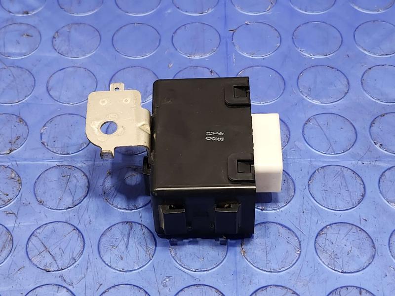 2003 Toyota 4Runner Chassis Brain Box