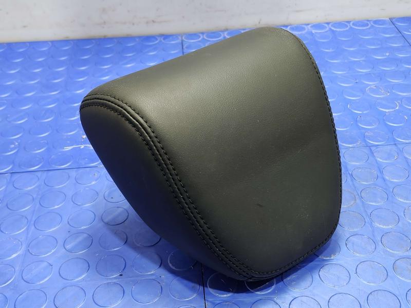 2015 Infiniti Q50 Headrest