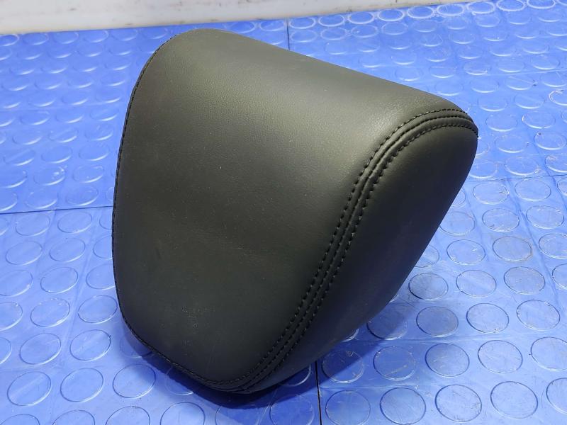 2015 Infiniti Q50 Headrest