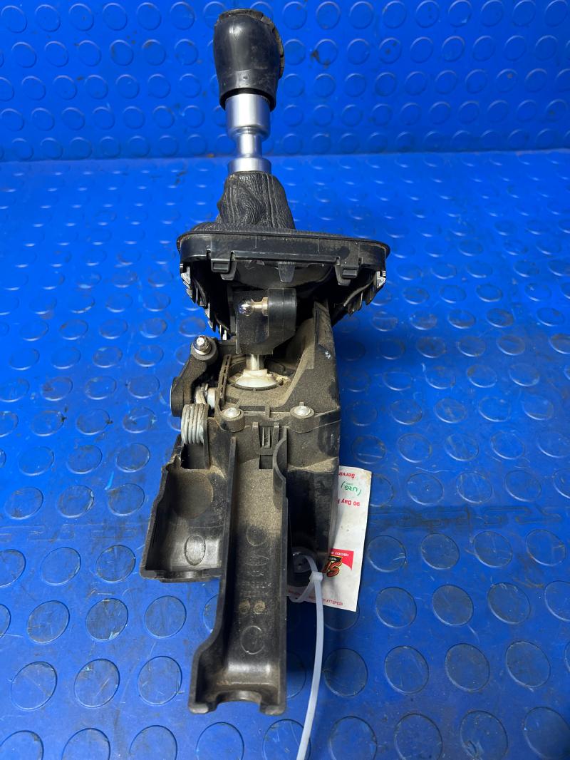 2015-2018 Ford Focus 1.0L 6 Speed Manual Transmission Shifter Assembly OEM