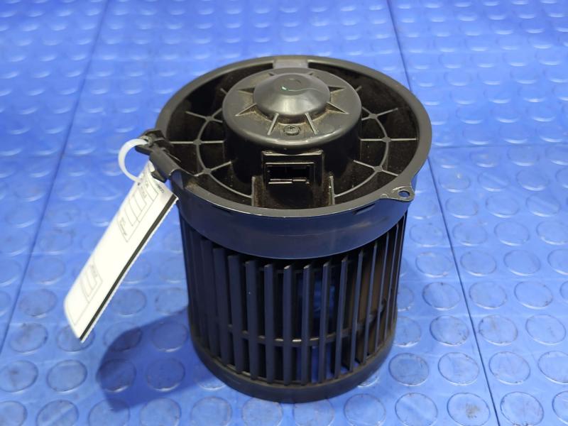 2016 Nissan Rogue Blower Motor