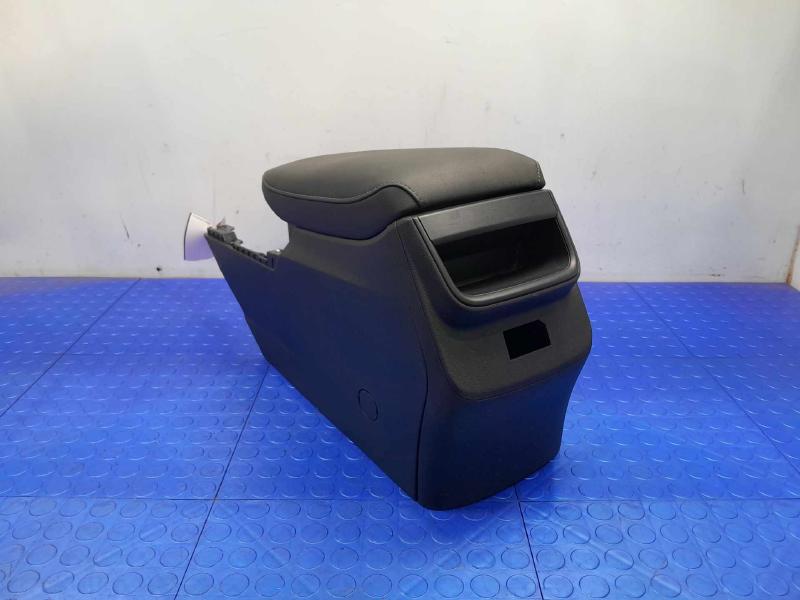 2021 Subaru Legacy Front Console