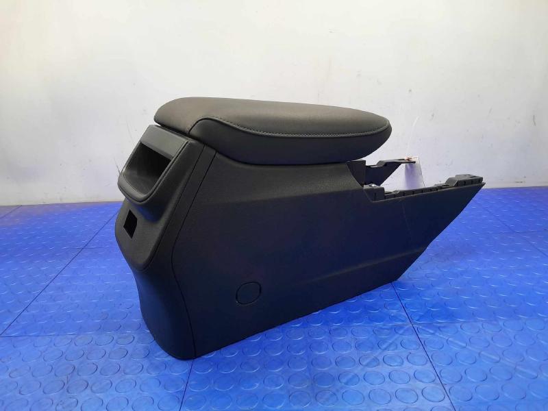 2021 Subaru Legacy Front Console