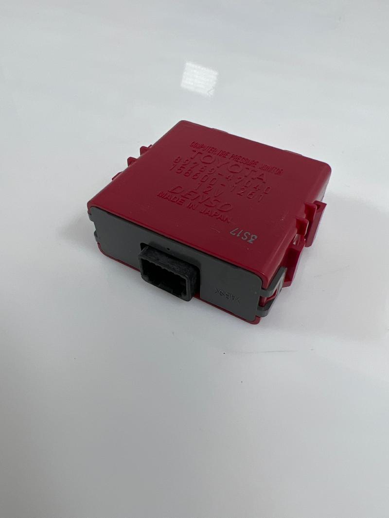 2015 Toyota Prius Chassis Brain Box