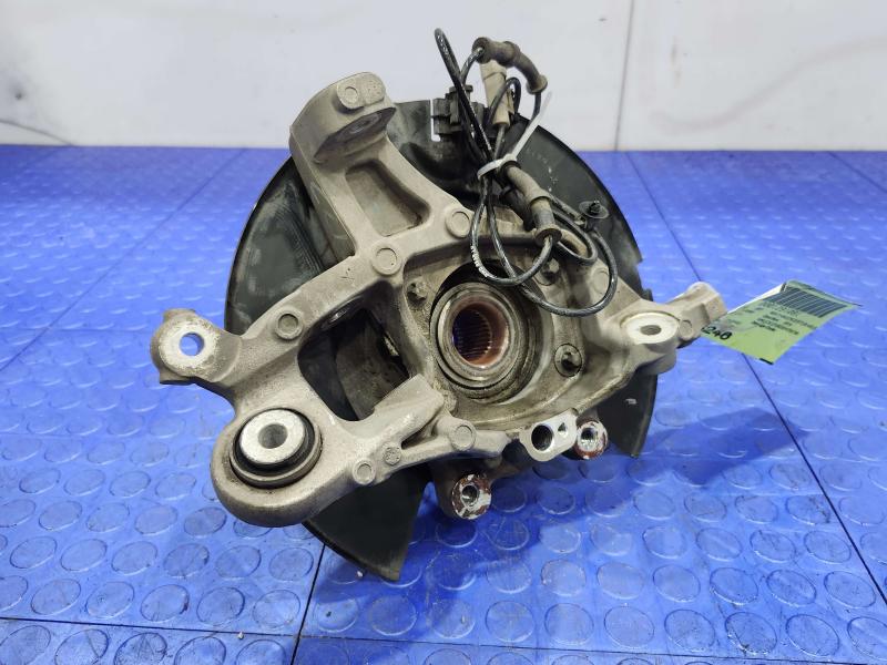 2013 Chrysler 300 Rear Knuckle/Stub Axle