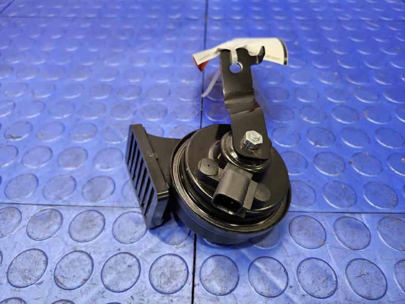 2024-2025 Buick Envista Low Note Horn Assembly Genuine OEM Part 60005507