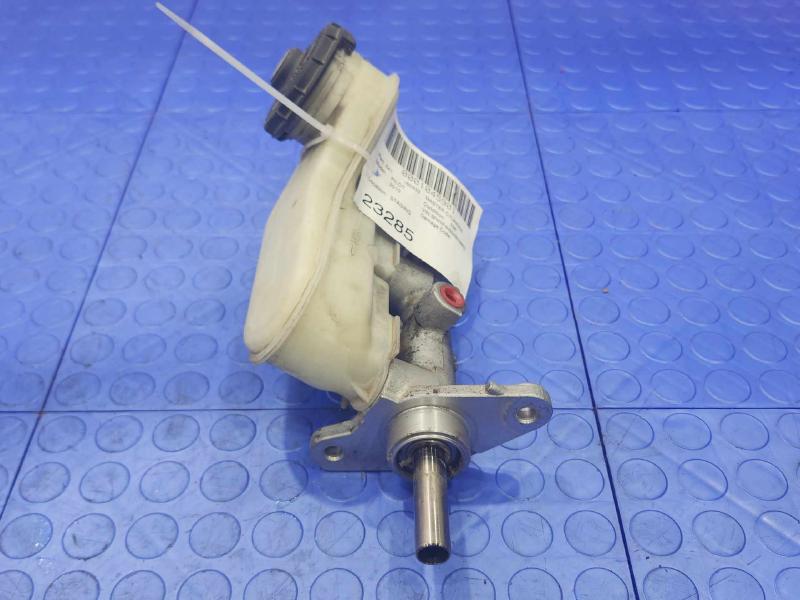 2009-2015 Honda Pilot Brake Master Cylinder Assembly Genuine OEM 46100SZAA01
