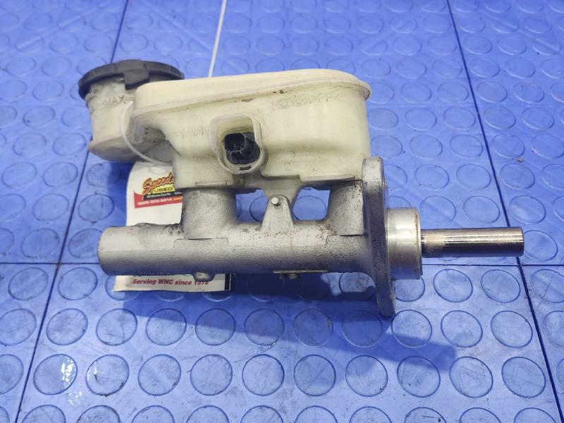 2009-2015 Honda Pilot Brake Master Cylinder Assembly Genuine OEM 46100SZAA01