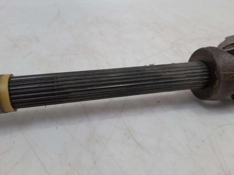 2015 - 2023 Jeep Renegade Steering Column Intermediate Shaft OEM 68270836AA