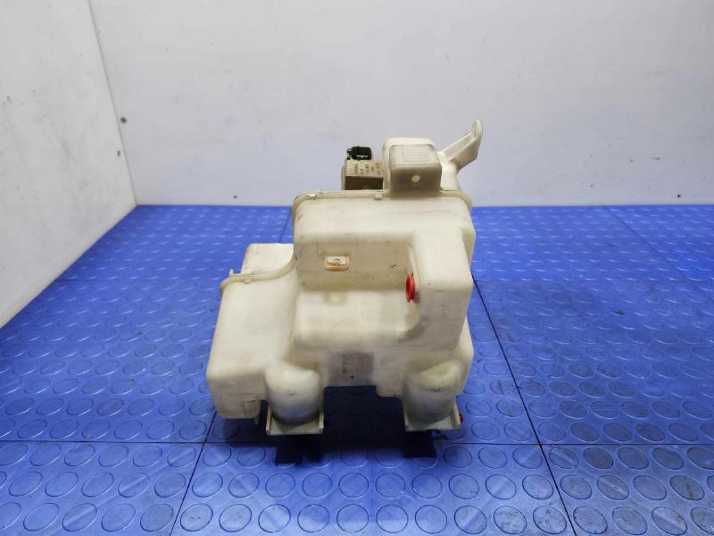 2008 Lexus RX400 Hybrid Washer Bottle