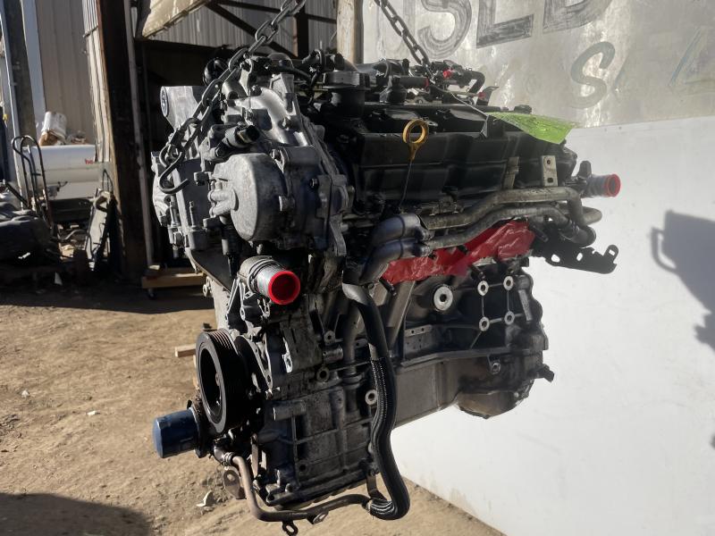 2015 Nissan Pathfinder Engine Assembly/Motor