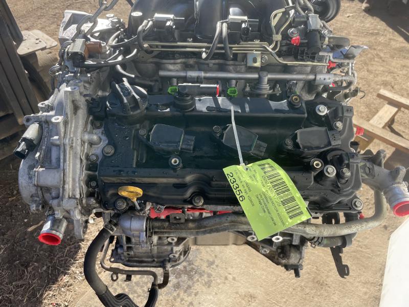 2015 Nissan Pathfinder Engine Assembly/Motor