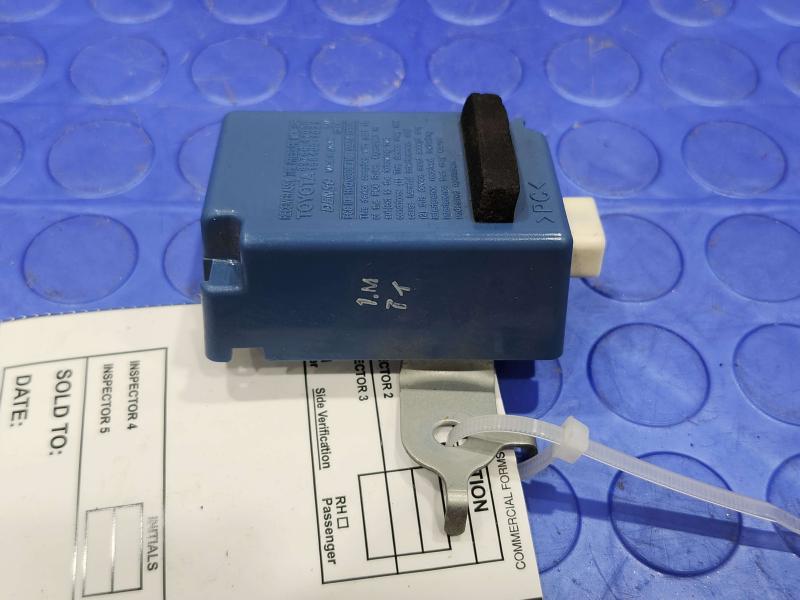 2010-2015 Toyota Prius TPMS Tire Pressure Monitor Control Module OEM 89760-47030