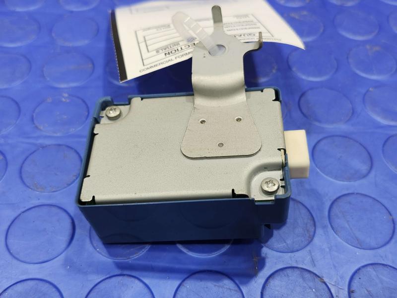 2010-2015 Toyota Prius TPMS Tire Pressure Monitor Control Module OEM 89760-47030