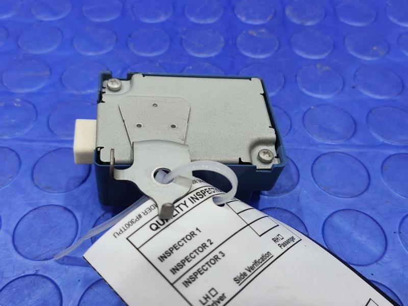 2010-2015 Toyota Prius TPMS Tire Pressure Monitor Control Module OEM 89760-47030