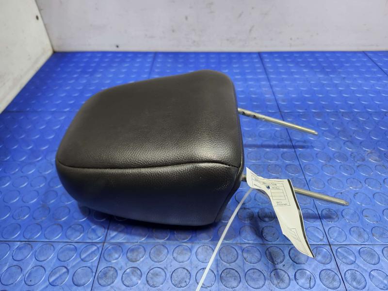 2011 Ford Edge Headrest