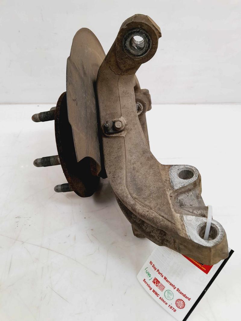 2013 Chevrolet Traverse Spindle Knuckle Front