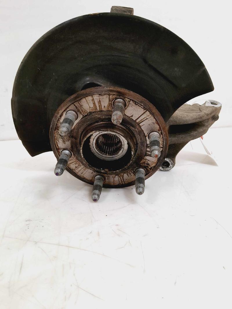 2013 Chevrolet Traverse Spindle Knuckle Front