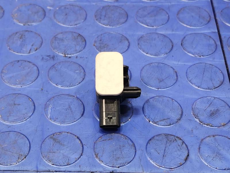 2011-2020 Dodge Durango Crash Impact Sensor Genuine OEM Part 56054085AA