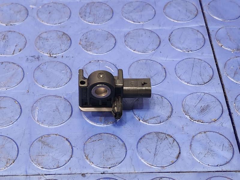 2011-2020 Dodge Durango Crash Impact Sensor Genuine OEM Part 56054085AA
