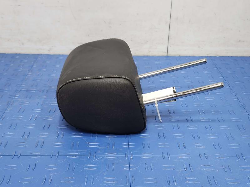 2015 Chevrolet Tahoe Headrest