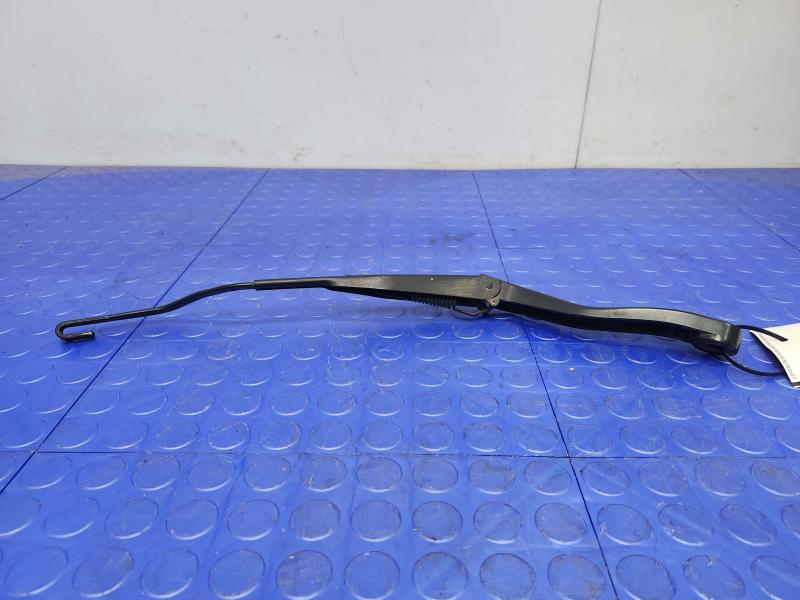 2012 Jeep Liberty Wiper Arm