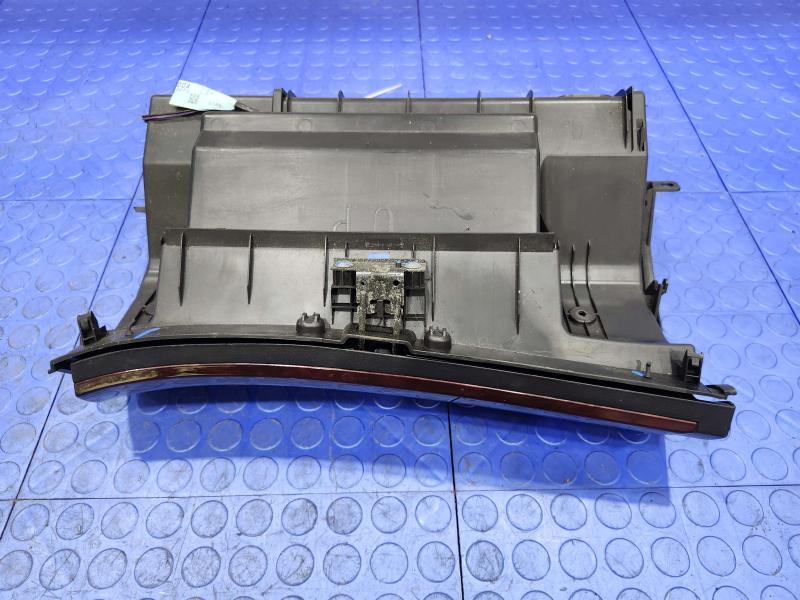 2008 Subaru Legacy Glove Box