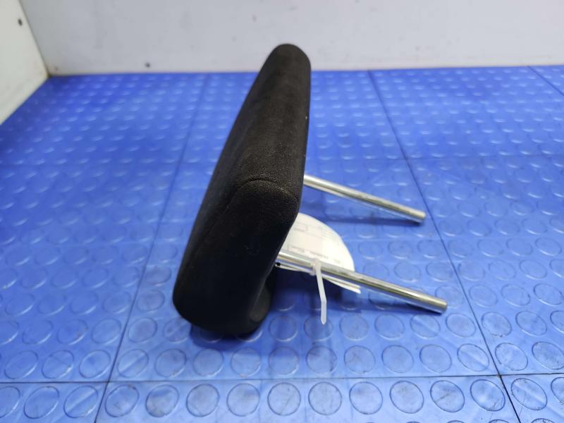 2016 Nissan Rogue Headrest