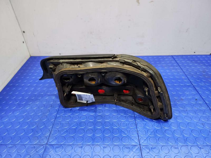 1995 Pontiac Grand Pri Tail Light Assembly